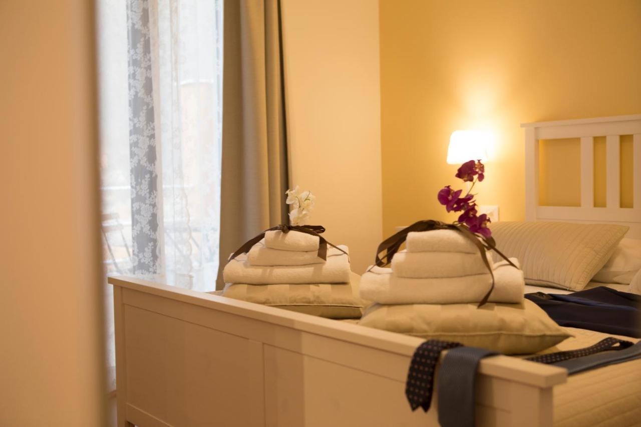 Yhomisus Bed and Breakfast Comiso Εξωτερικό φωτογραφία